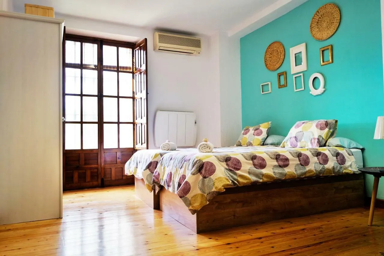 Casa Pedregalejo. Grupos-Familias Villa Malaga Holiday home